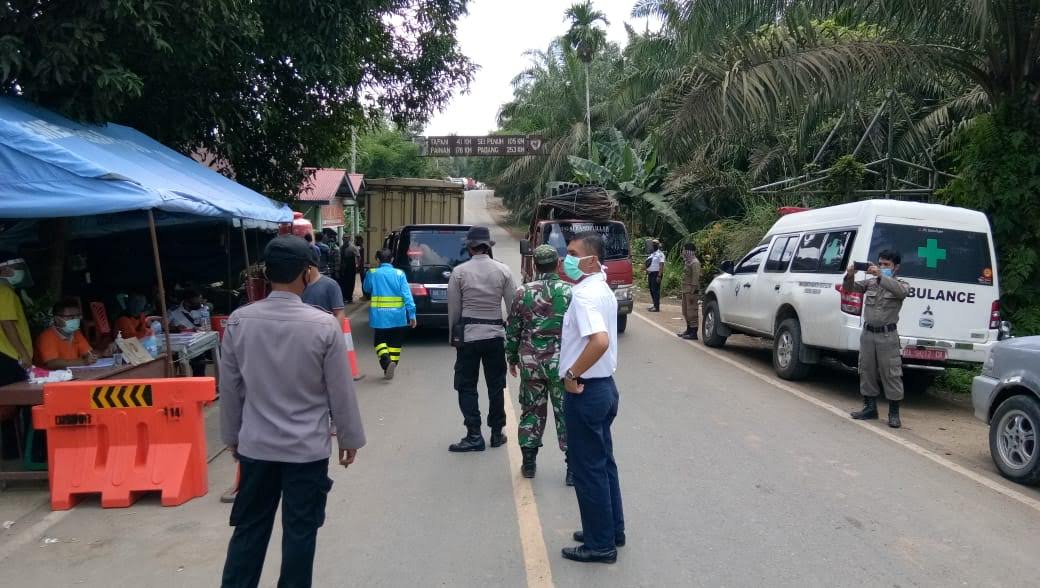 HARI PERTAMA PEMBERLAKUAN PSBB DIPERBATASAN SUMBAR- BENGKULU